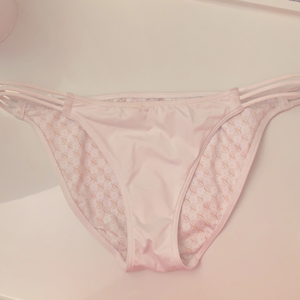 Victoria’s Secret White Swim Bottoms (M)